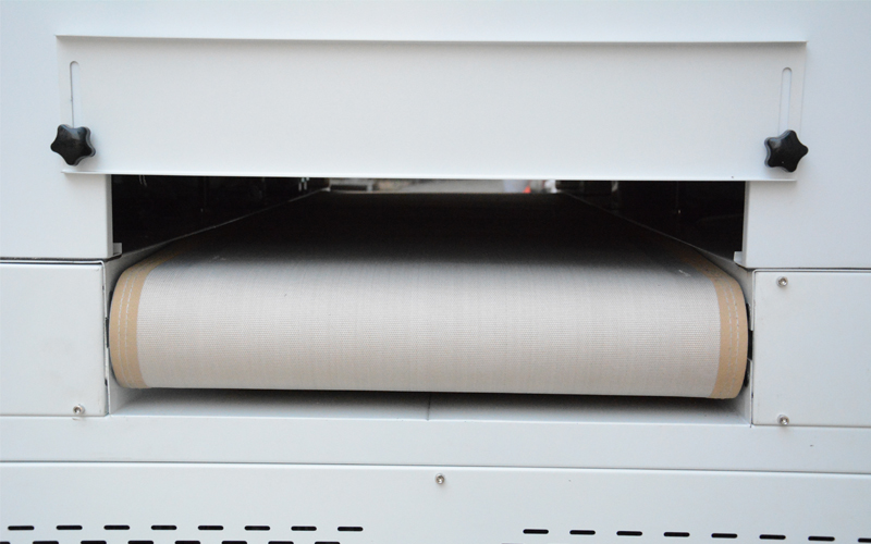 高清觸摸屏UV粘接固化機(jī).jpg 高清觸摸屏UV粘接固化機(jī).jpg